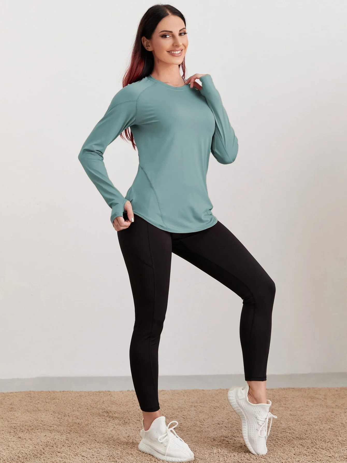 Breathable Active Tee With Thumb Holes ss22