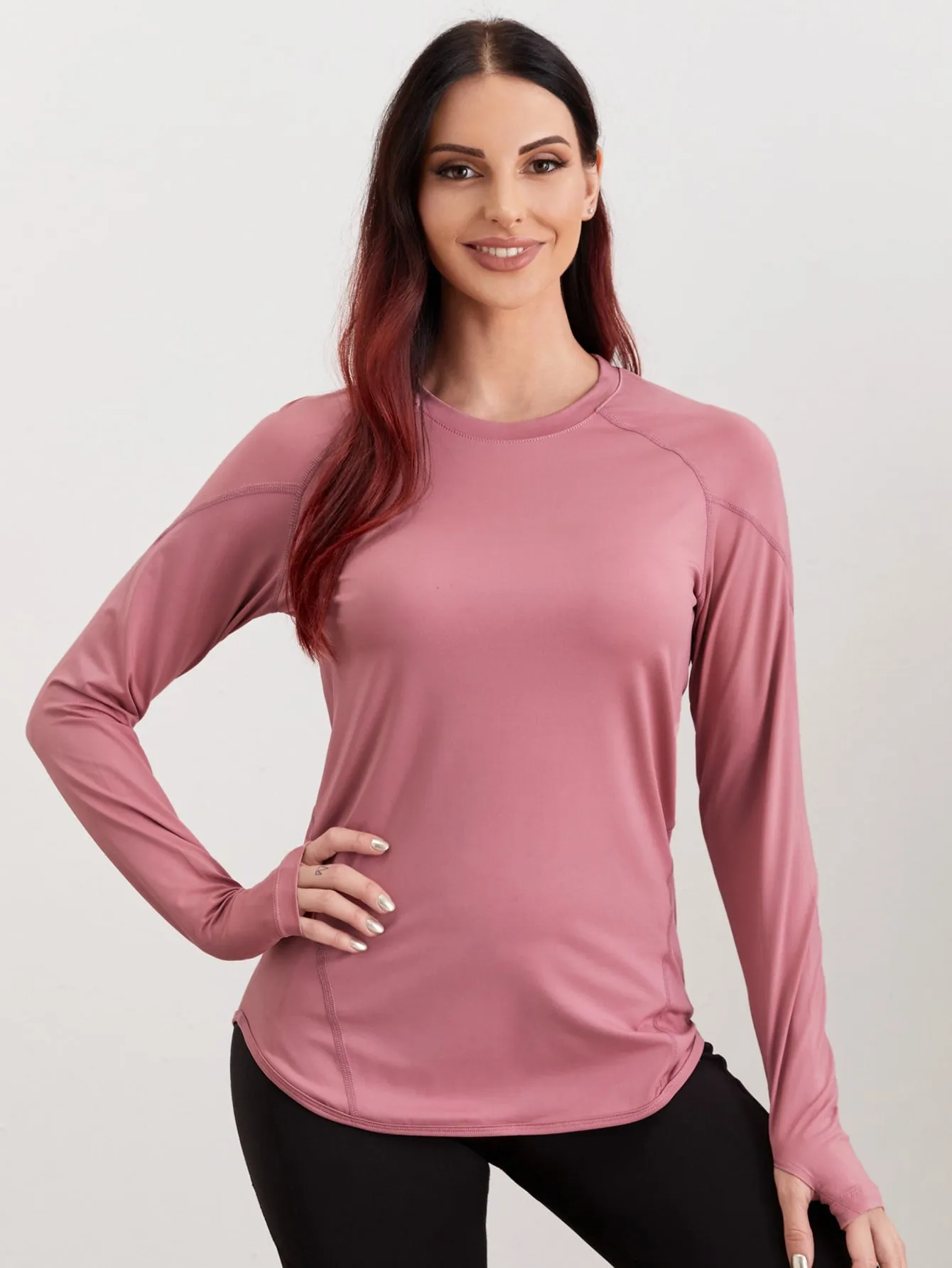 Breathable Active Tee With Thumb Holes ss22