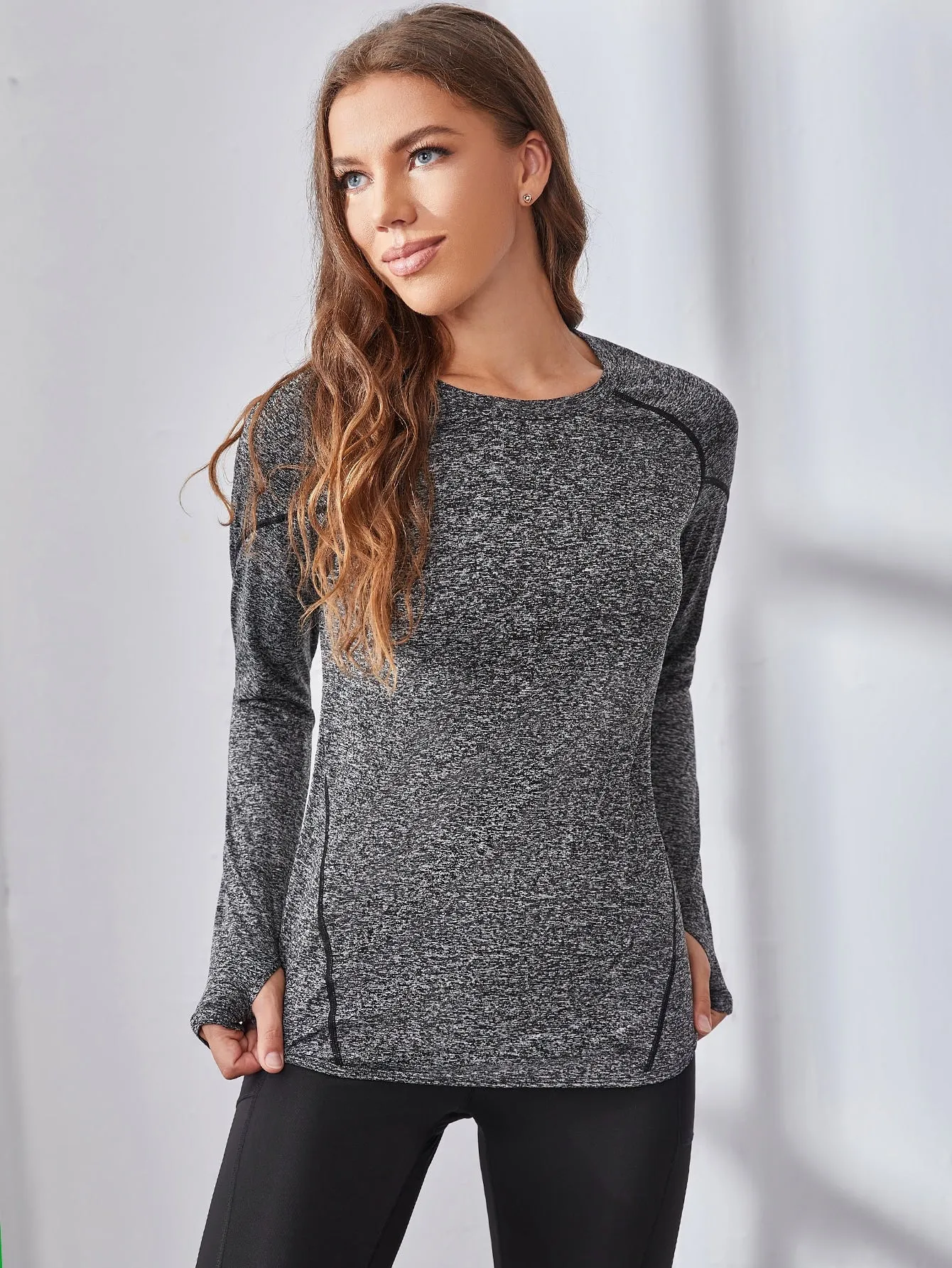 Breathable Active Tee With Thumb Holes ss22