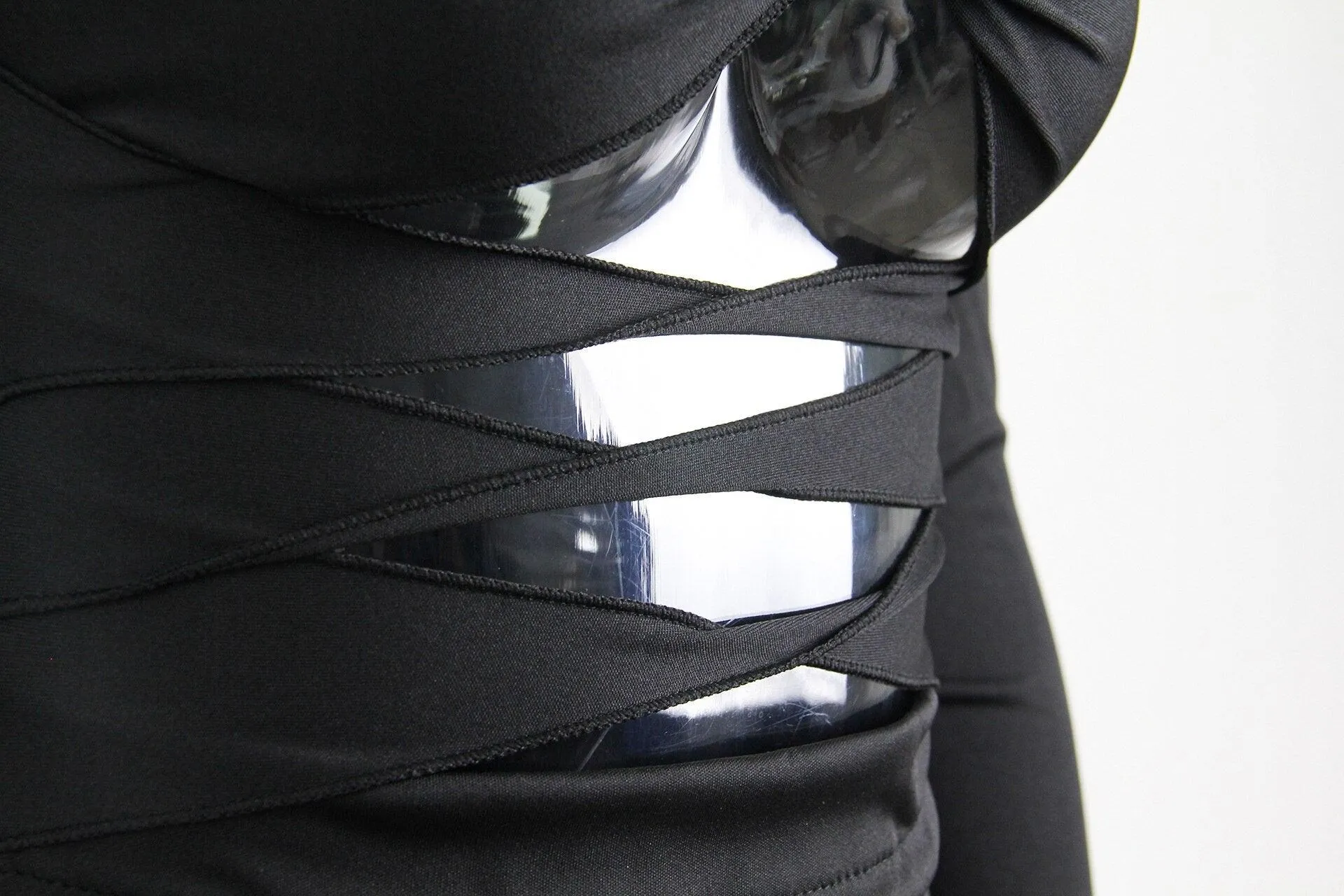 Hollow Out Ruched Strapless Full Sleeve Bodycon Party Mini Dress
