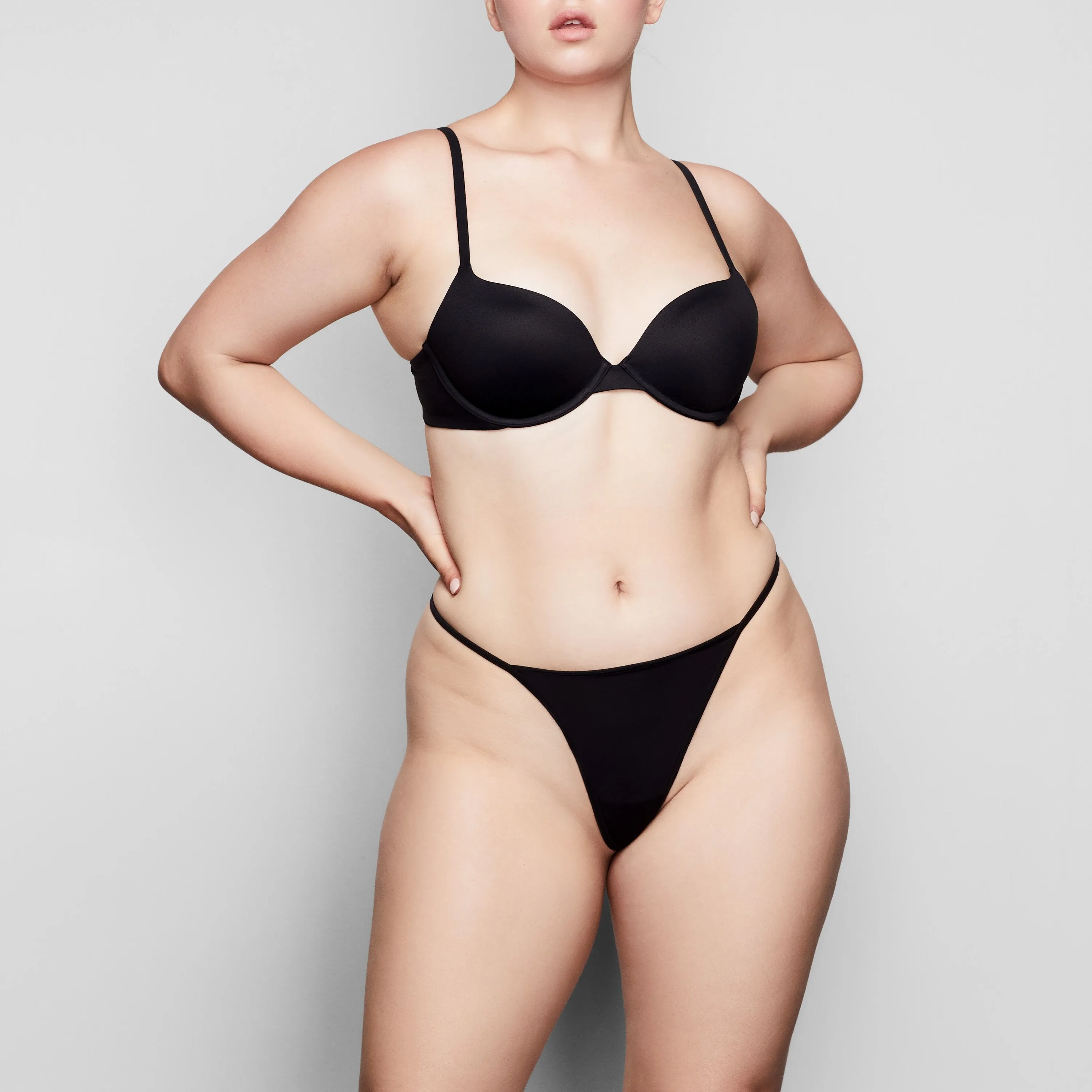 T-SHIRT PUSH UP BRA | ONYX