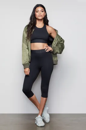 THE ICON CAPRI LEGGING | BLACK001