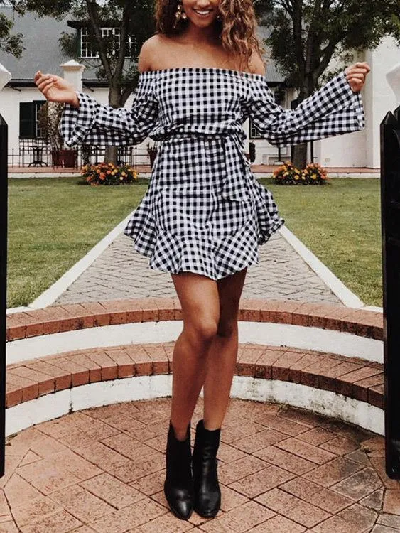Wholesale Off The Shoulder Grid Long Sleeve Black Mini Dress